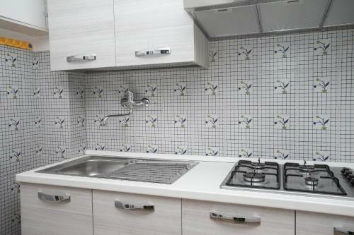 Apartamento N143 - Numana, Bellissimo Trilocale A 100mt Dal Mare