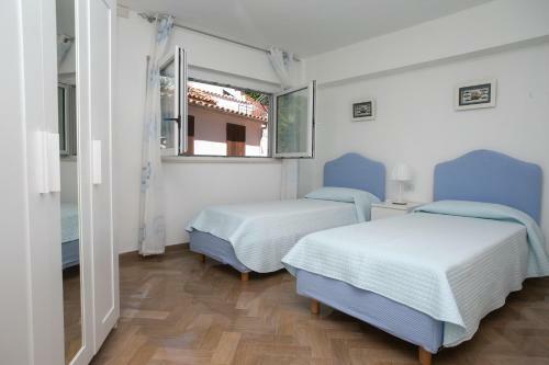 Apartamento N143 - Numana, Bellissimo Trilocale A 100mt Dal Mare