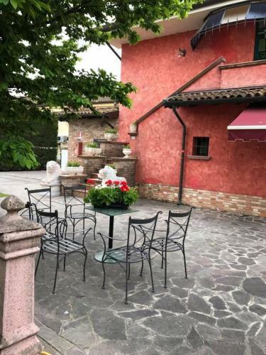 Hotel Ristorante Casalta