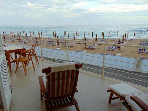 Apartamento N226 - Numana, Meraviglioso Bilocale Fronte Mare