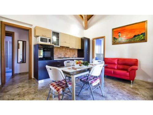 Alghero, Villa Le Palme With Swimming Pool For 12 People