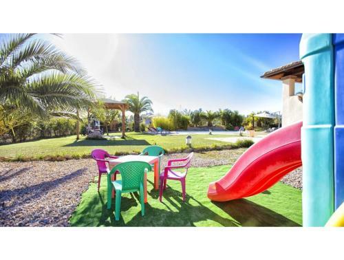 Alghero, Villa Le Palme With Swimming Pool For 12 People