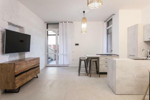 Urbansea House