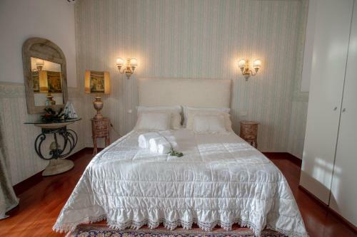Bed & Breakfast A Due Passi Olbia