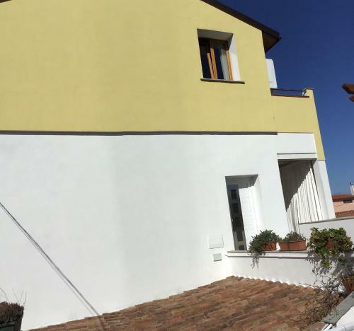 Bed & Breakfast A Due Passi Olbia