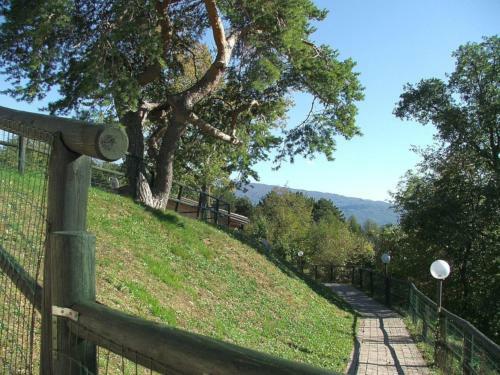 Apartamento Ferienh�uschen Claudio Mit Pool In Tignale