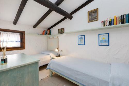 Villa Nini In Costa Corallina