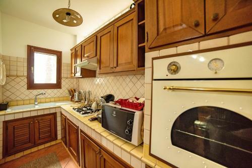 Oria Villa Sleeps 8 Pool Air Con Wifi