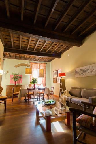 Duomo Luxury Apartment