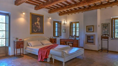 Villa Corbara 8+1
