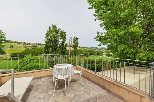 Casali Marchigiani - Ville Vacanza Private Con Piscina