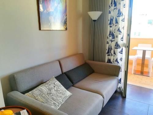Modern Holiday Apartment With Wi-fi, Air Conditioning And Balcony; Pets Allowed