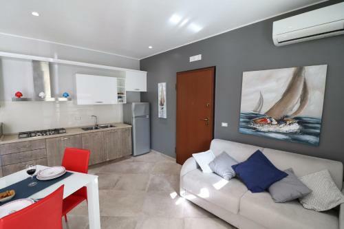 Modern Apartment ?casa Giuditta Deluxe A Otranto? Wi-fi & Balcony