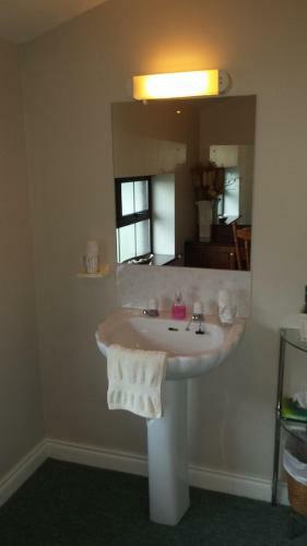 Riverview House Bed & Breakfast