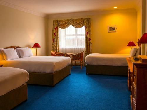 The Lady Gregory Hotel, Swan Leisure Club & Spa
