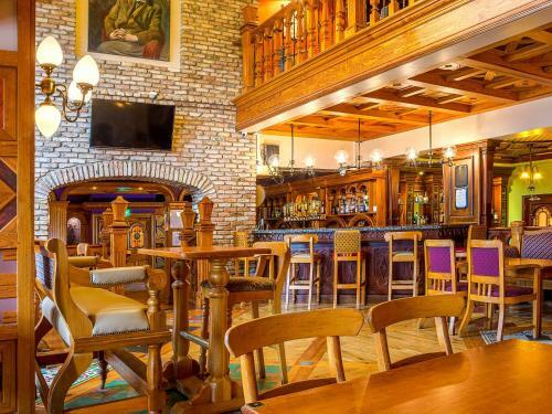 The Lady Gregory Hotel, Swan Leisure Club & Spa