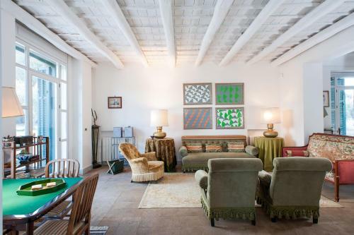 Verderame Villa Sleeps 9 Pool Air Con Wifi