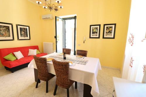 Claras House In Otranto