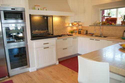 Paciano Villa Sleeps 8 Pool Air Con Wifi