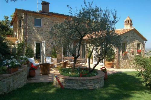 Paciano Villa Sleeps 8 Pool Air Con Wifi