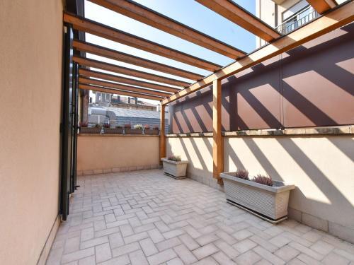 Welc-om Golden Apartment