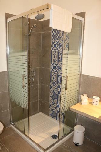 B&B Zamm�