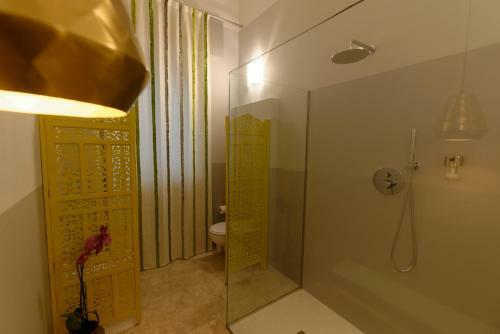 Hostal B&B Questa Casa Non E'un Albergo