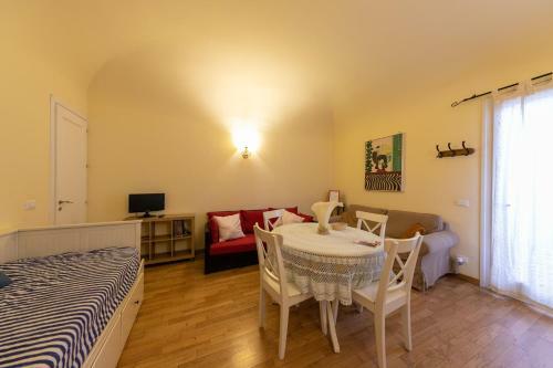 Apartamento Rentopolis Villa Mezzarancia