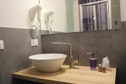 Hostal La Finestra Sul Porto