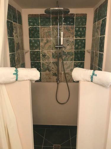 Camid� Boutique House