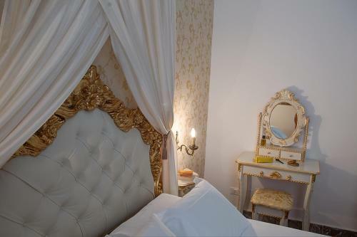 Hostal Palermo Gallery