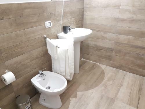 Hostal Maqueda Home