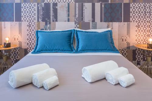 Al Qasr- Design And Luxury Apartment