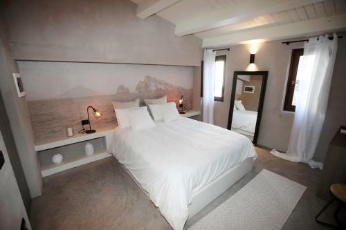 Hotel Casa Nostra Luxury Suites