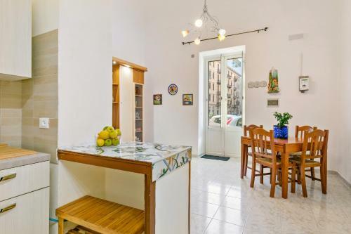 Corso Dei Mille Railway Apartment