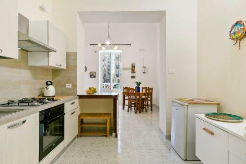 Corso Dei Mille Railway Apartment