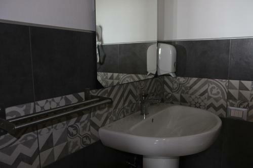 Student's Hostel Parma