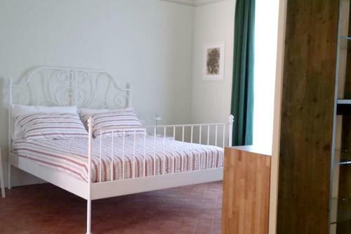 House With 2 Bedrooms In Pedara With Wifi