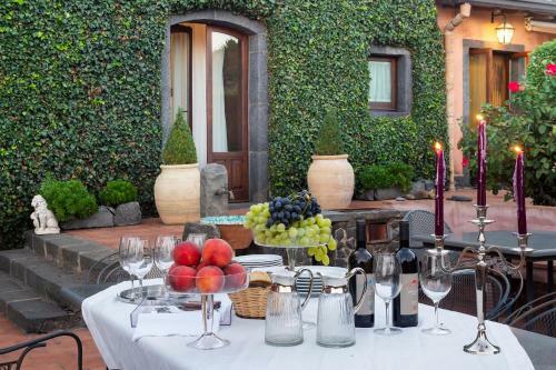 Cozzarelle Villa Sleeps 8 With Pool And Wifi
