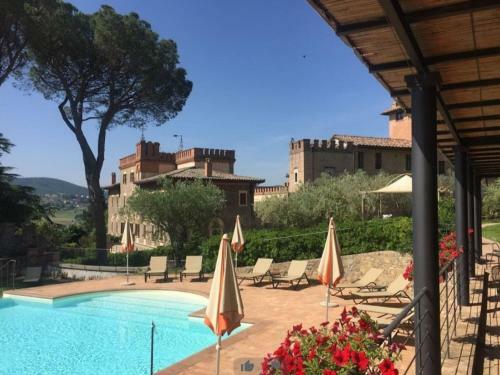 Splendid Mansion In Perugia With Garden