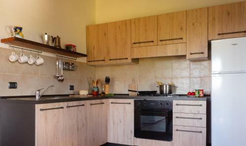 Apartamento Relaxing Hillside Family Accommodation With Pool