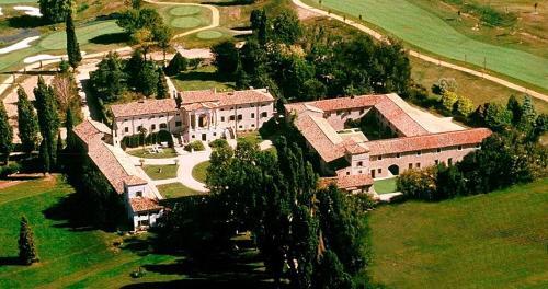 Peschiera Del Garda Apartment Sleeps 6 Pool Air Con