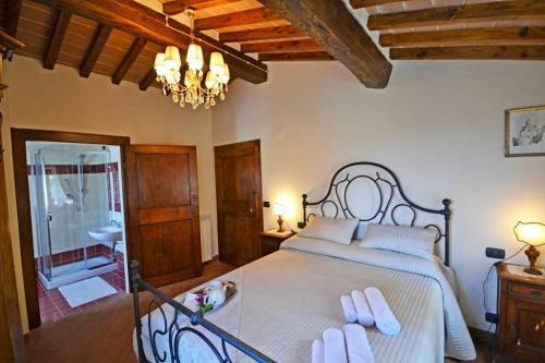 Adatti Villa Sleeps 6 Pool Wifi