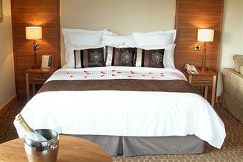 Amber Springs Hotel