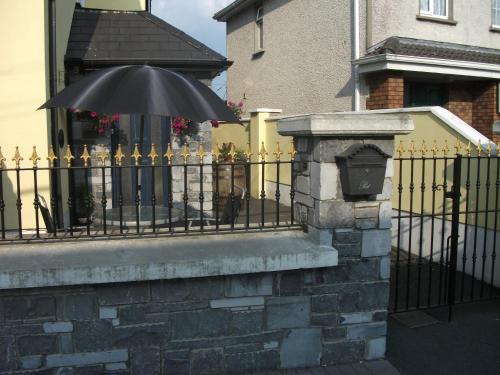 Hostal Clare Street B&B