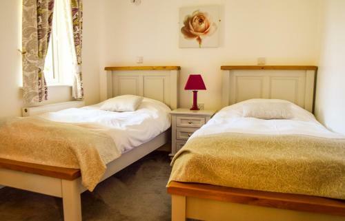 The Waterside Cottages