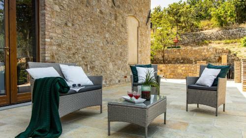 Villa Tenuta Di Macericca 10