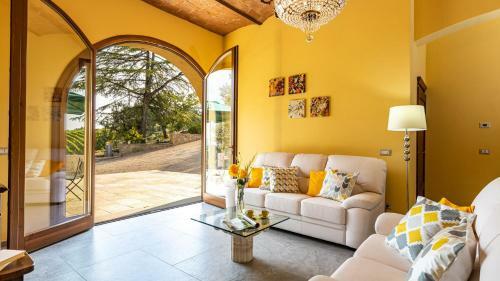 Villa Tenuta Di Macericca 10