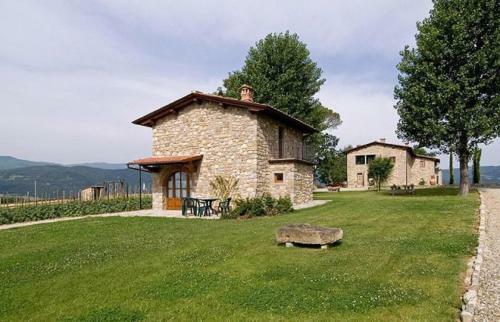 Ponte A Poppi Cottage Sleeps 4 With Pool