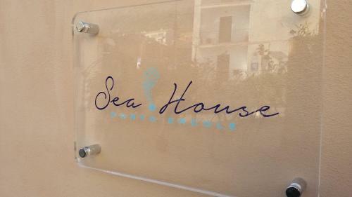 Hostal Sea House